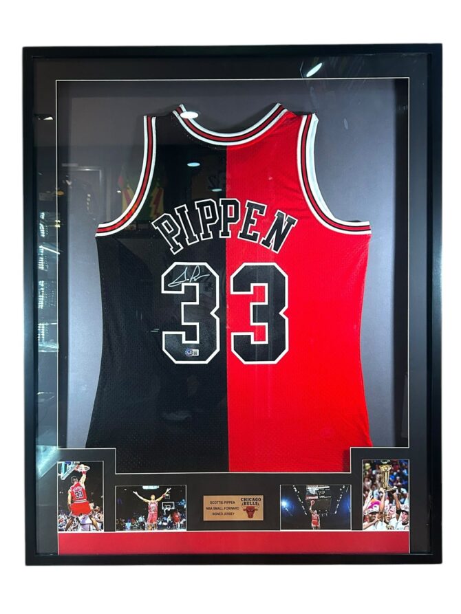 CUADRO CON JERSEY Scottie Pippen Chicago Bulls bicolor (Beckett)