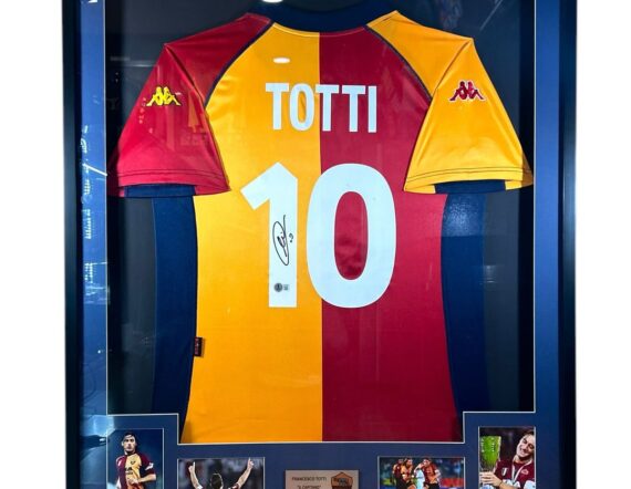 CUADRO CON JERSEY Francesco Totti  (Beckett)