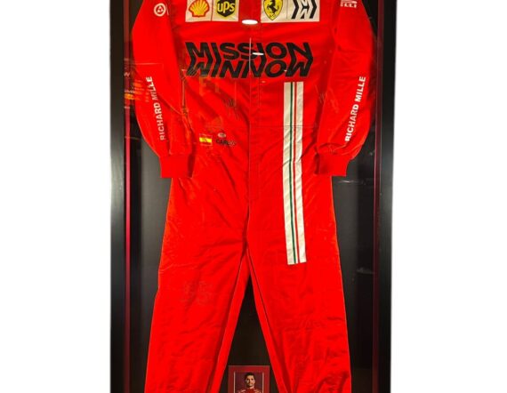 CUADRO CON TRAJE F1 Carlos Sainz (PSA)