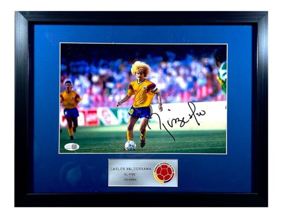 CUADRO CON FOTO Carlos "Pibe" Valderrama (JSA)