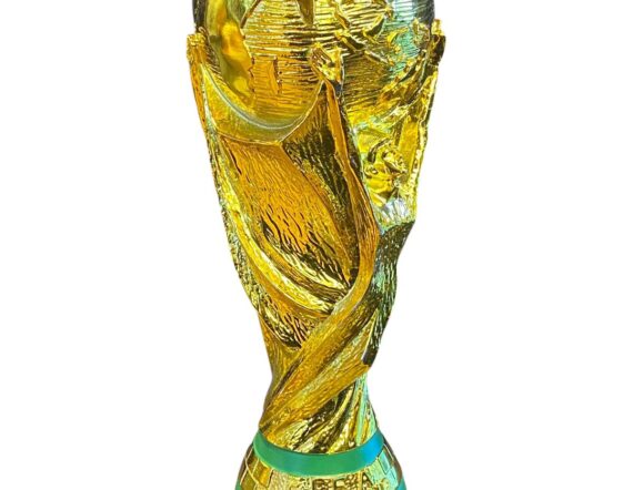 ACRILICO CON COPA DEL MUNDO Toni Kross (JSA)