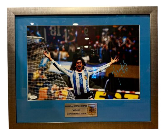 CUADRO CON FOTO Mario Kempes Argentina (JSA)