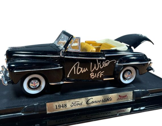 ACRILICO CON CARRITO BTTF Tom Wilson (JSA)